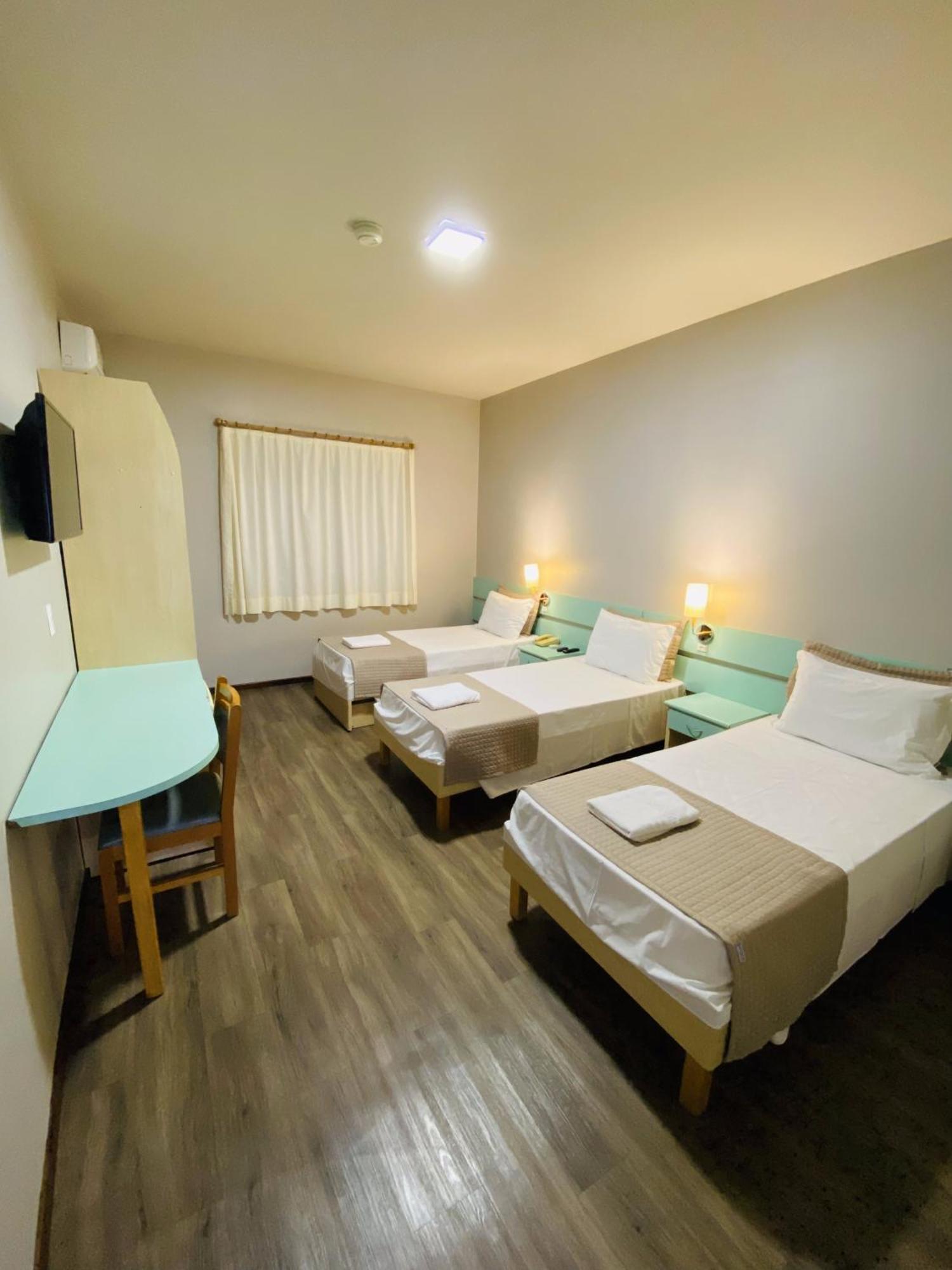 Real Nob Hotel 오를레앙스 외부 사진