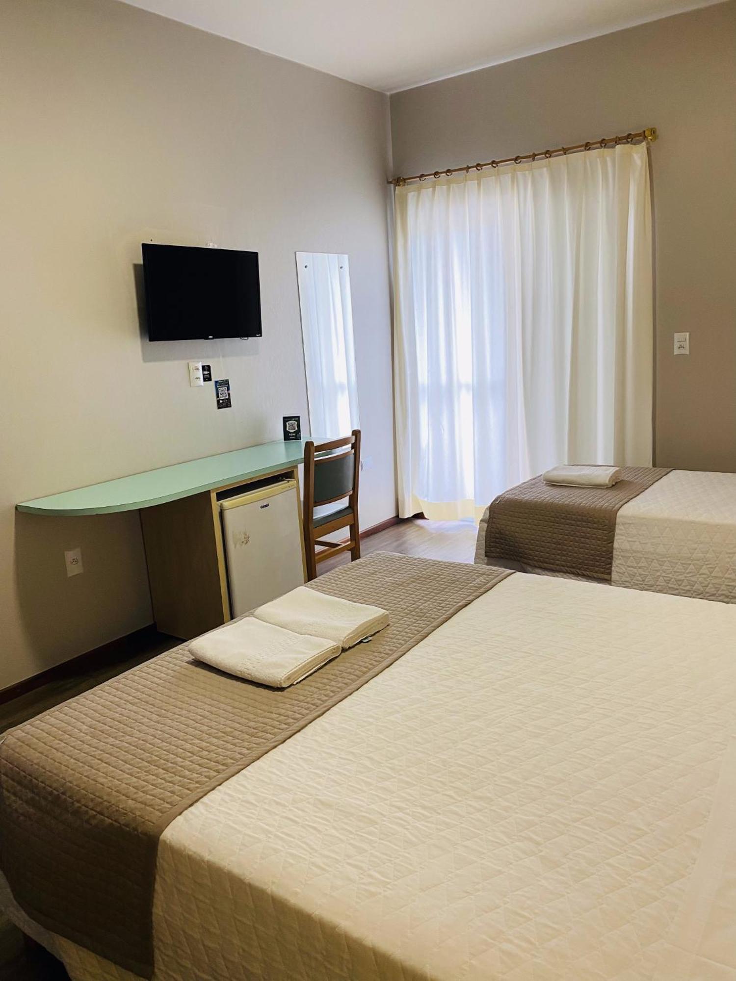 Real Nob Hotel 오를레앙스 외부 사진